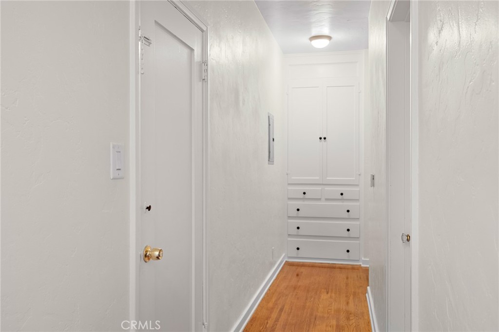 216 East Windsor Road, Unit 3 Glendale, CA 91205 - Photo 11 of 19