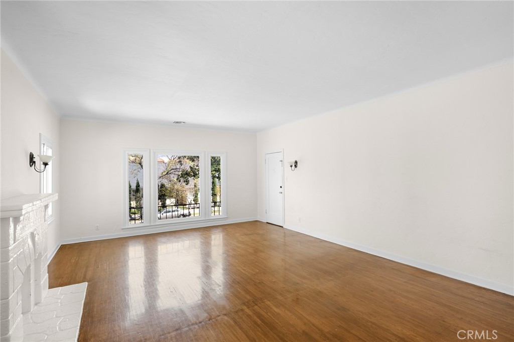 216 East Windsor Road, Unit 3 Glendale, CA 91205 - Photo 5 of 19