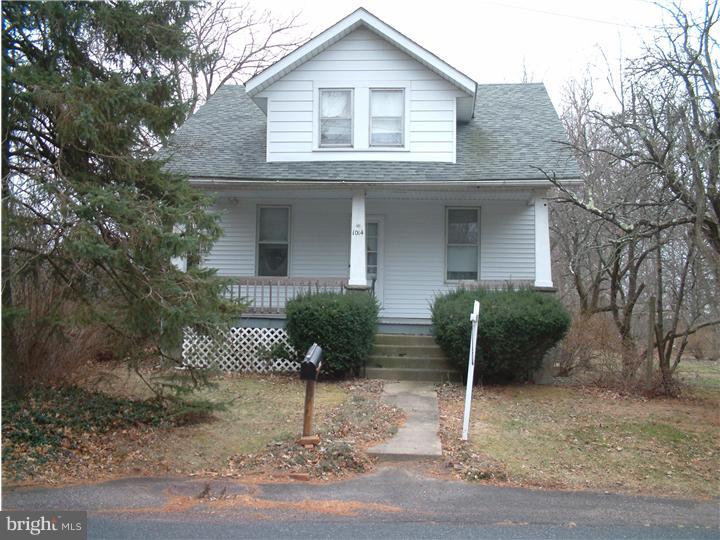 1014 Schoolhouse Road Perkasie, PA 18944 - Photo 1 of 11 Exterior Front