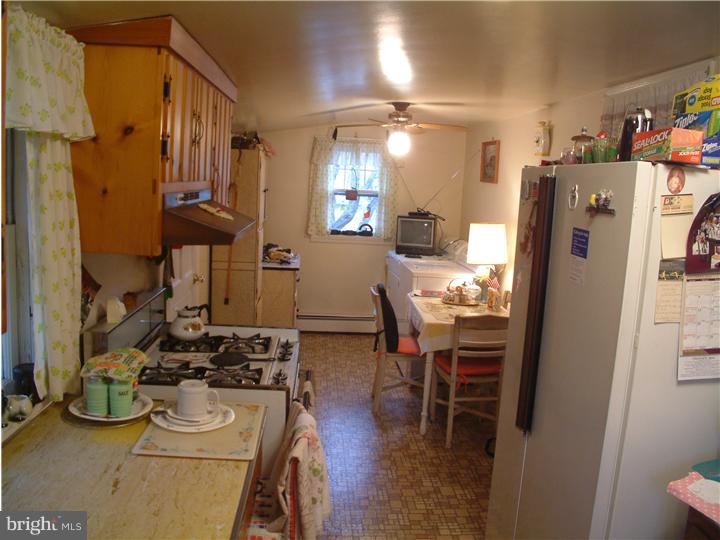 1014 Schoolhouse Road Perkasie, PA 18944 - Photo 7 of 11 Kitchen