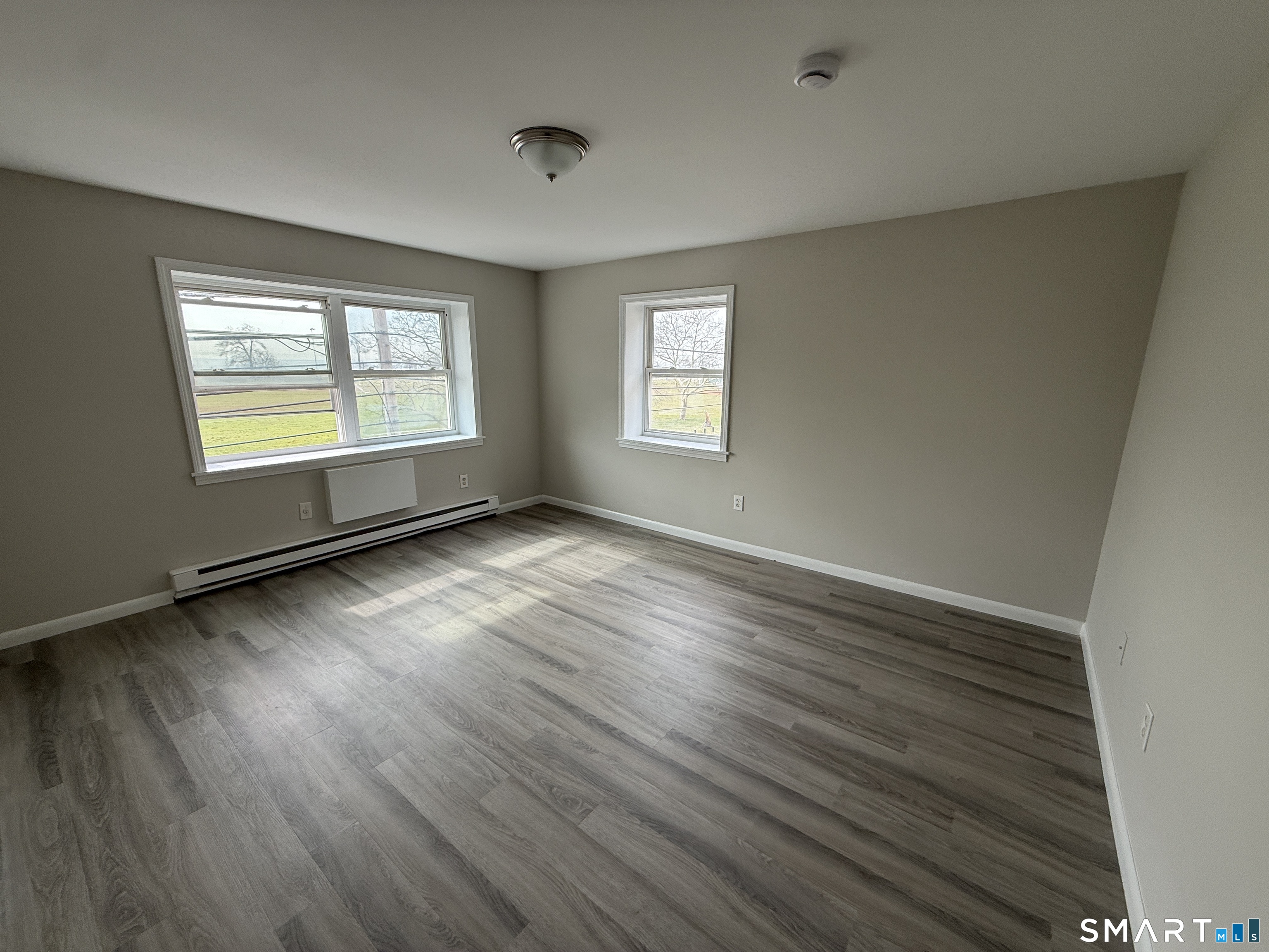 810 Atlantic Street Bridgeport, CT 06604 - Photo 2 of 13