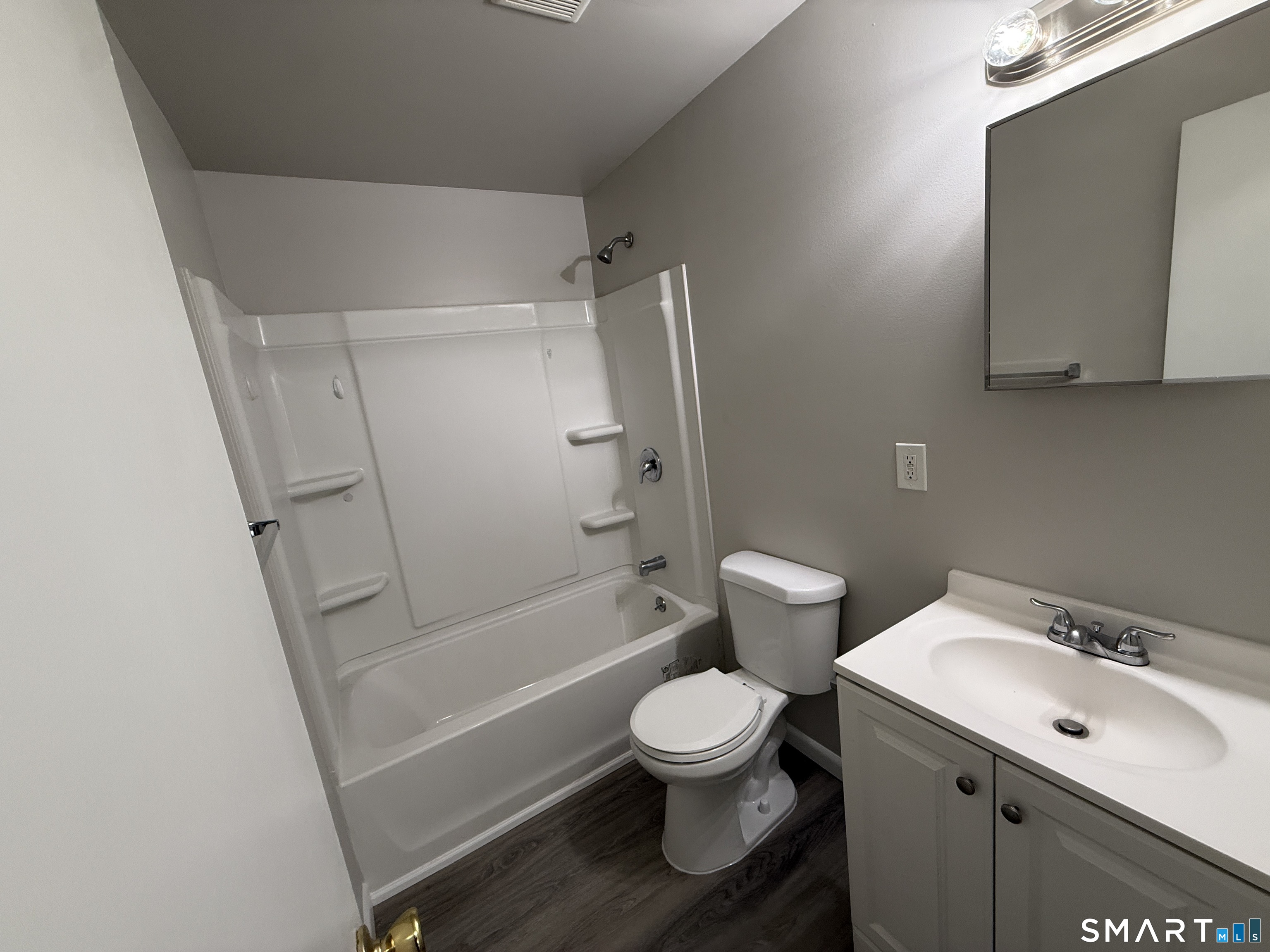 810 Atlantic Street Bridgeport, CT 06604 - Photo 9 of 13