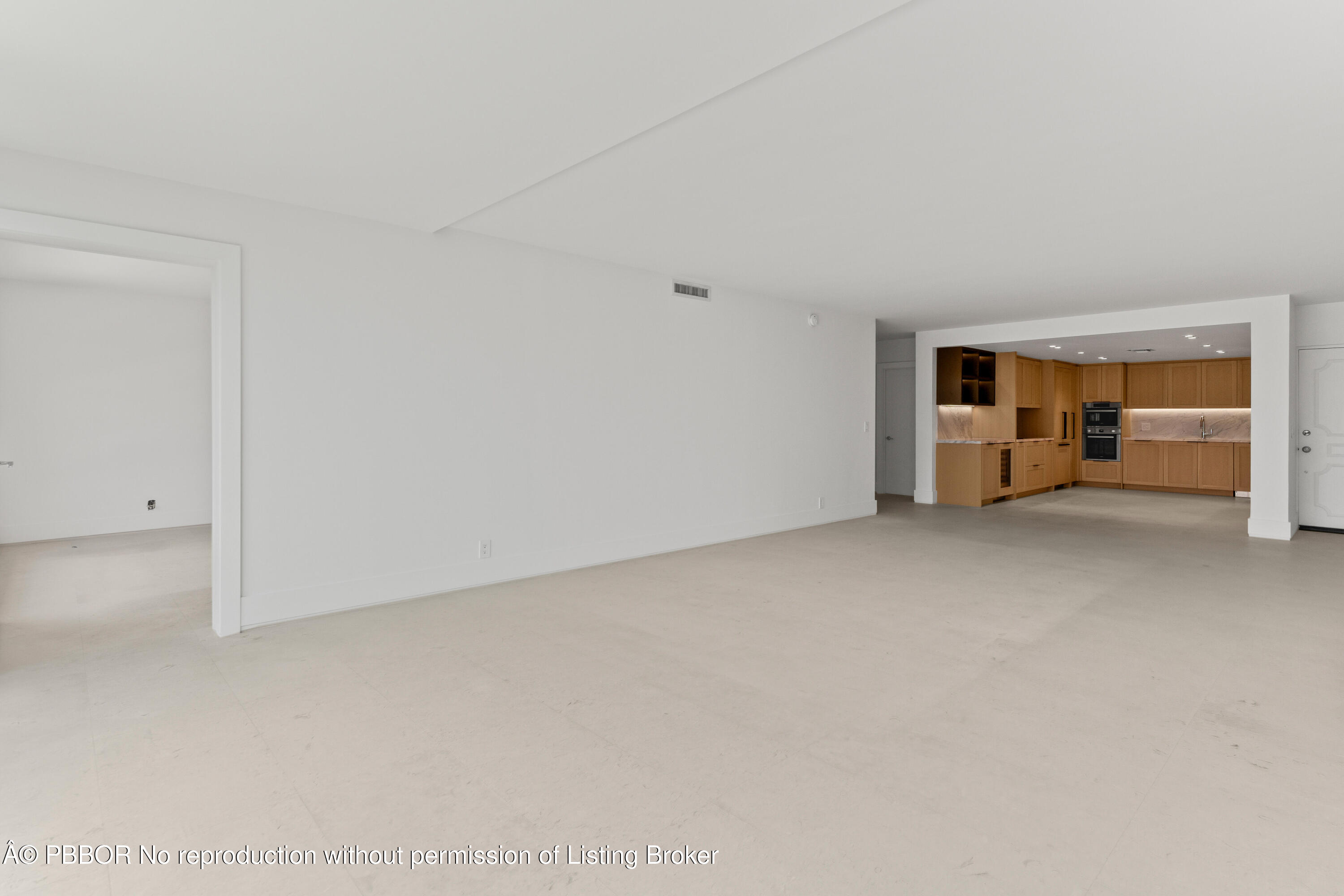 2185 Ibis Isle Road, Unit 1 Palm Beach, FL 33480 - Photo 13 of 44 great room