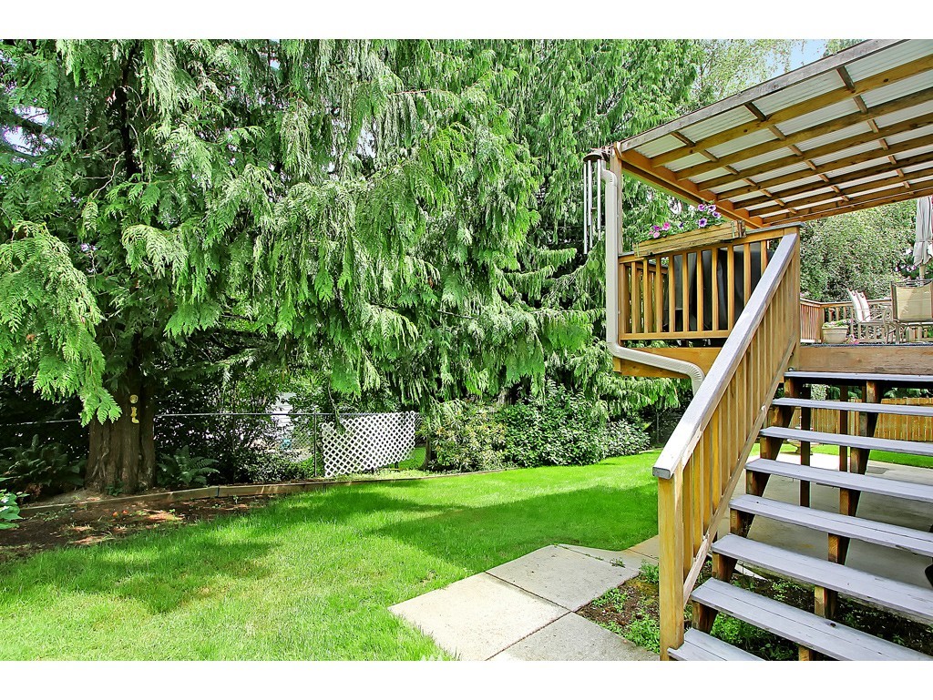 415 220th Street Southwest Bothell, WA 98021 - Photo 14 of 15