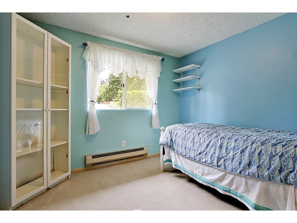 415 220th Street Southwest Bothell, WA 98021 - Photo 9 of 15
