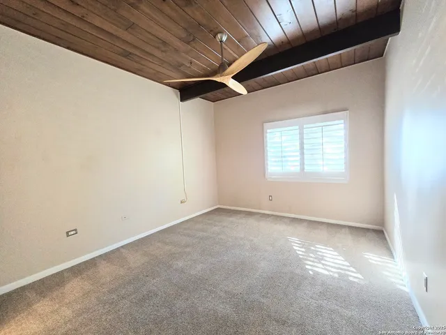 $2,000 | 3103 Eisenhauer Road, Unit J3, San Antonio, TX 78209