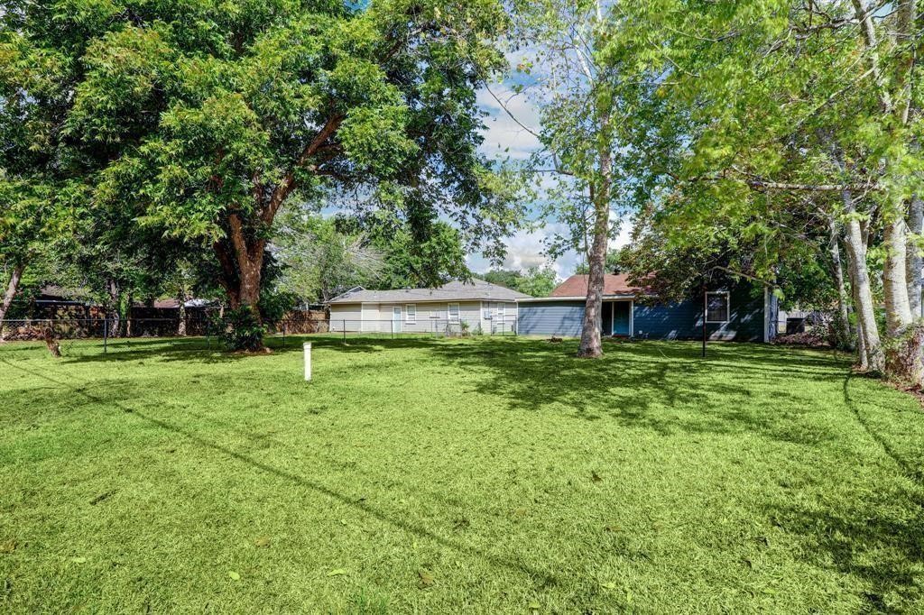 1236 San Felipe Street Angleton, TX 77515 - Photo 11 of 11