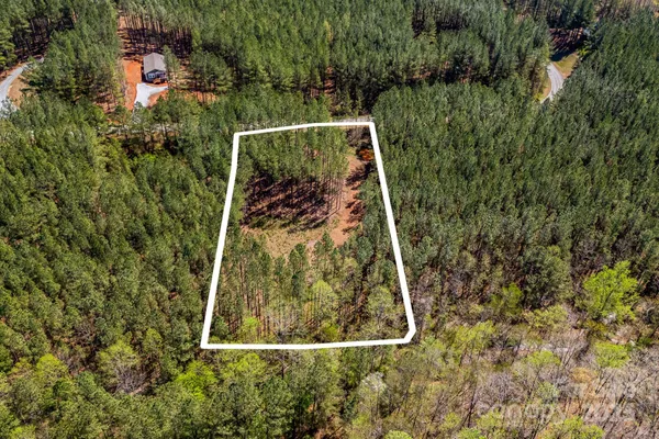 $37,900 | 19 Sunset Drive, Unit 19, Mill Spring, NC 28756