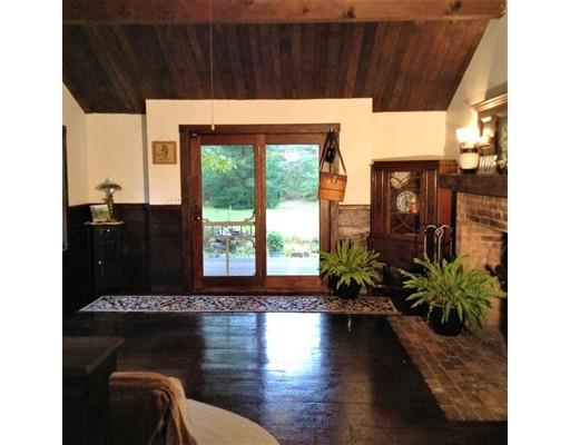 130 Tuckerman Road Ashburnham, MA 01430 - Photo 6 of 30 a living room with furniture