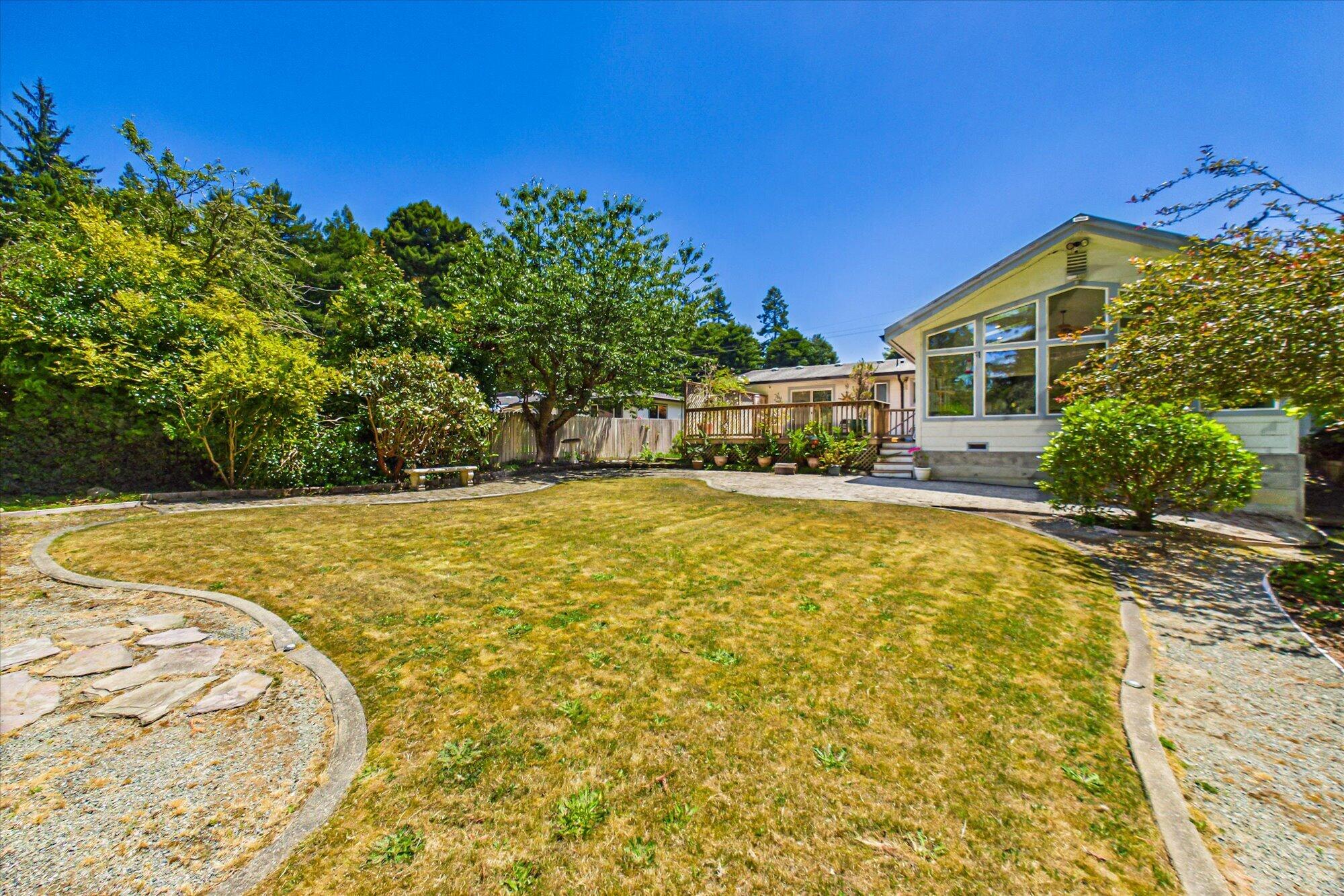 2105 Hurst Road Eureka, CA 95503 - Photo 49 of 54