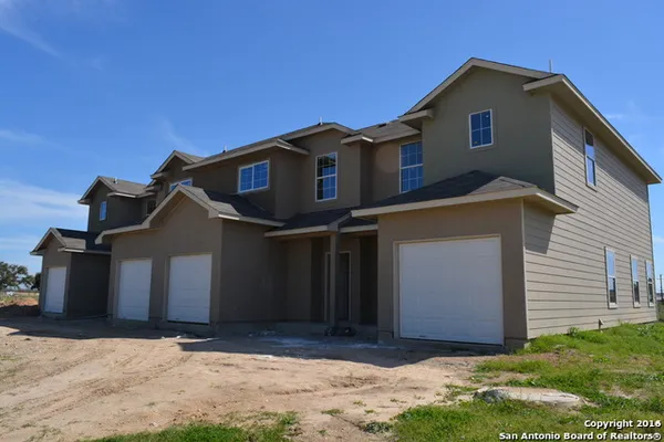 $1,425 | 16711 Jupiter Haven, Unit 2, Selma, TX 78154