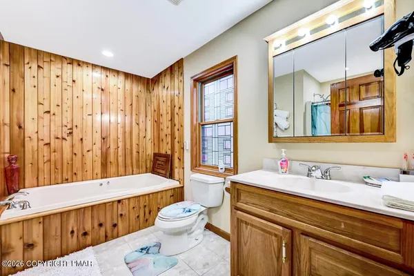 $490,000 | 154 Bishop Circle, Albrightsville, PA 18210