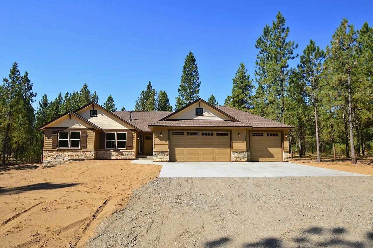 10702 South Cedar Road Spokane, WA 99224 - Photo 1 of 20