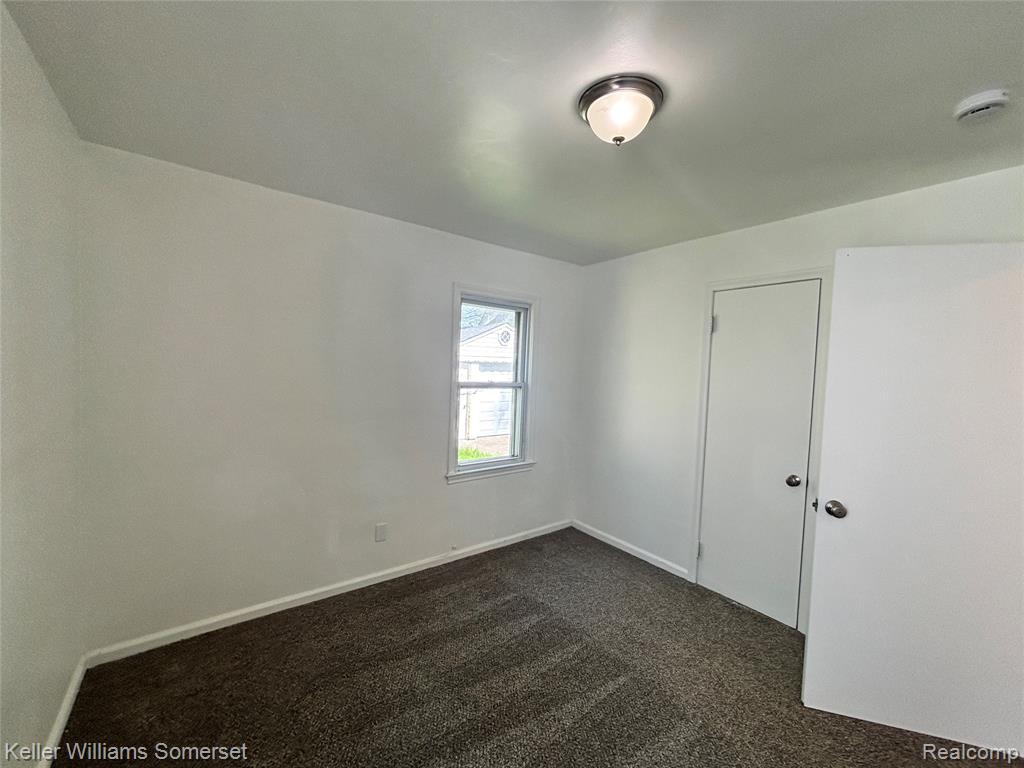 18350 Codding Street Detroit, MI 48219 - Photo 9 of 14