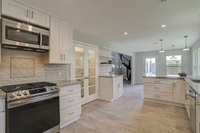 $4,750 | 4418 Charleston Street, Houston, TX 77021