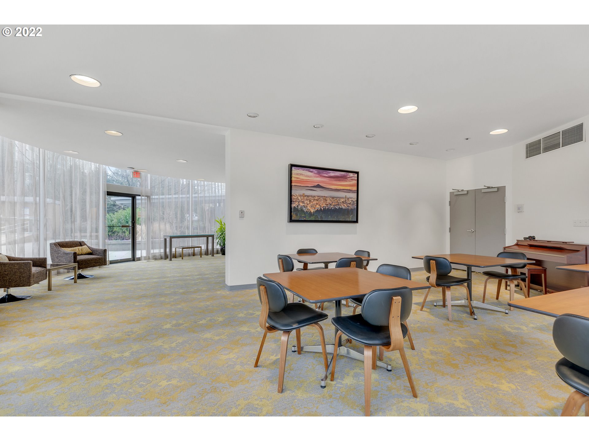1500 Southwest 5th Avenue, Unit 2103 Portland, OR 97201 - Photo 27 of 31 Gallery Image 27