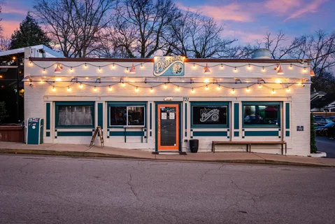 $1,385,000 | 627 Richmond Bend, Nashville, TN 37206