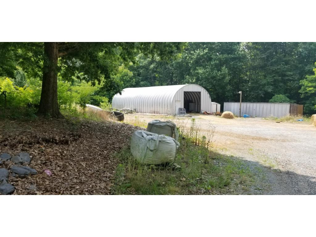 181 Phillips Road Jonesborough, TN 37659 - Photo 3 of 5 Quanza Hut