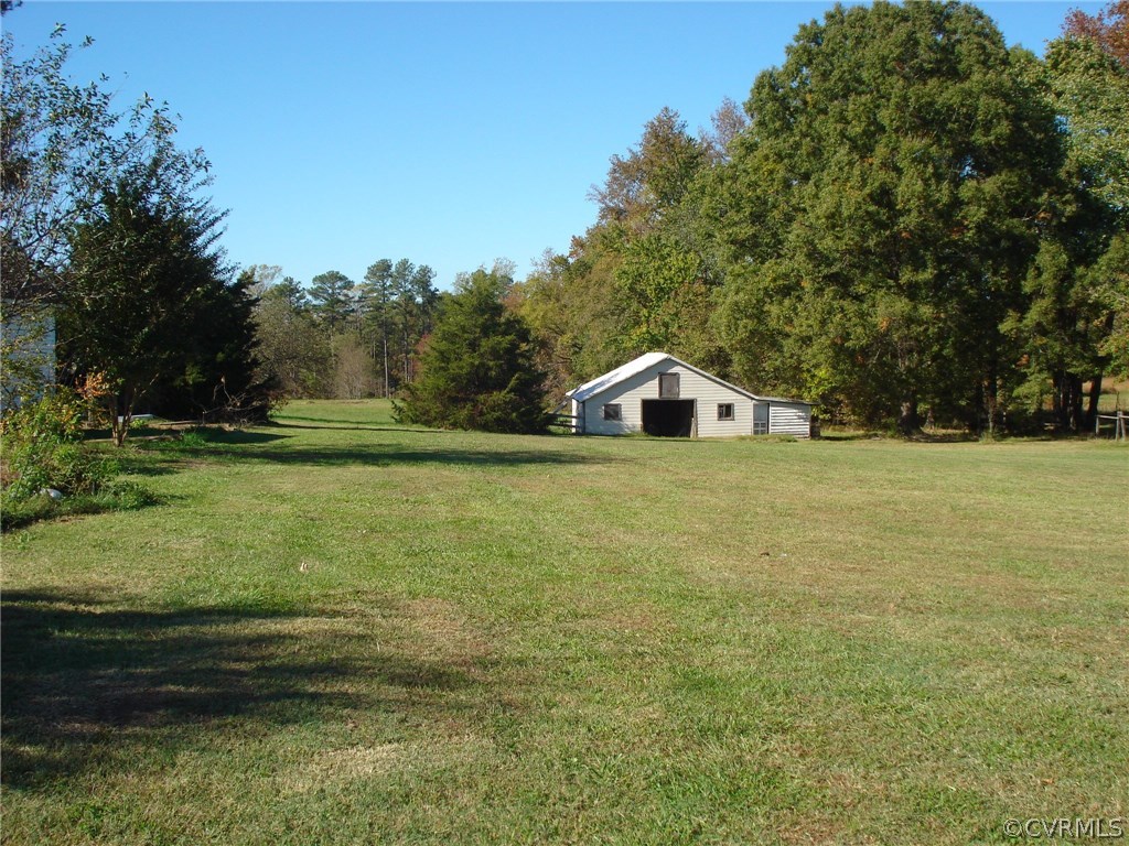 14222 Scotchtown Road Beaverdam, VA 23015 - Photo 6 of 35 Gallery Image 6