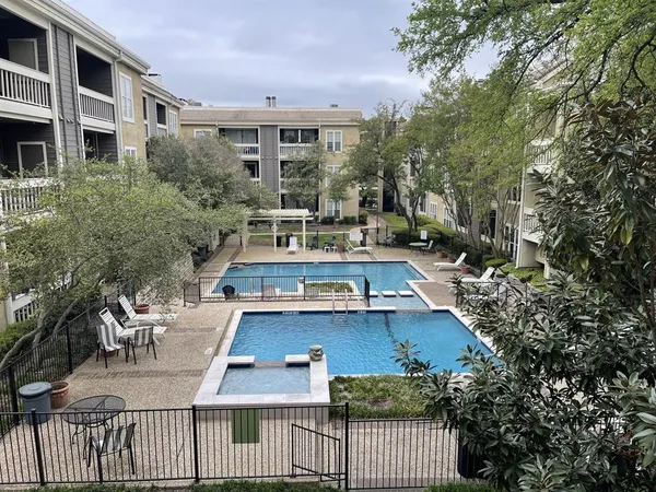 $179,900 | 5310 Keller Springs Road, Unit 423, Dallas, TX 75248