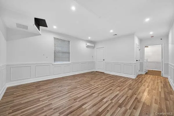 $27,500 | Undisclosed Address, Mill Neck, NY 11765
