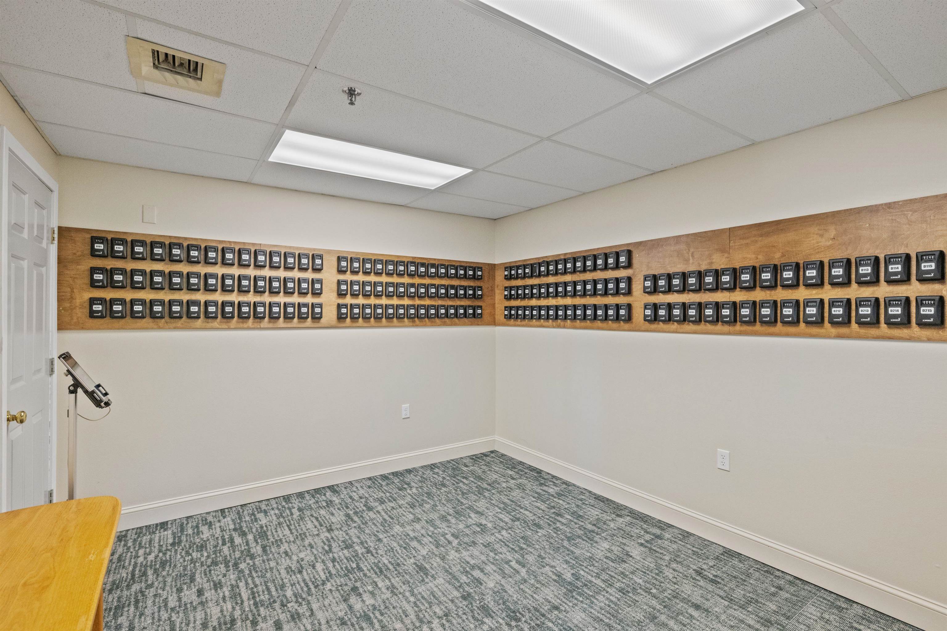 36 Lodge Road, Unit C102 Lincoln, NH 03251 - Photo 42 of 50