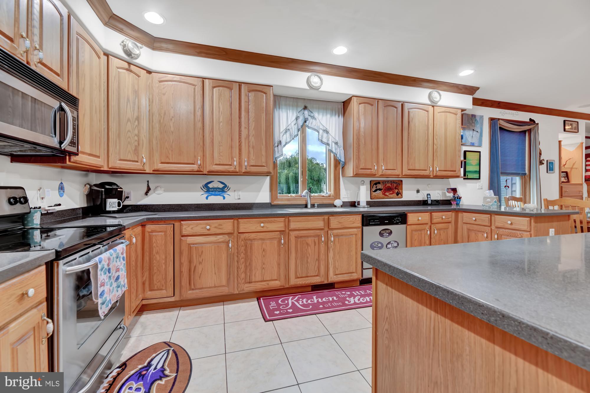 1335 South Seneca Road Baltimore, MD 21220 - Photo 14 of 48 Kitchen