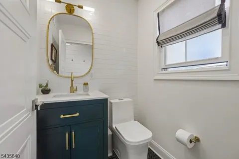 $1,495,000 | 21 Evergreen Place, Maplewood, NJ 07040
