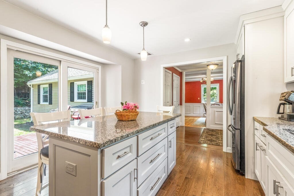 308 Middleton Road Boxford, MA 01921 - Photo 8 of 31 Gallery Image 8