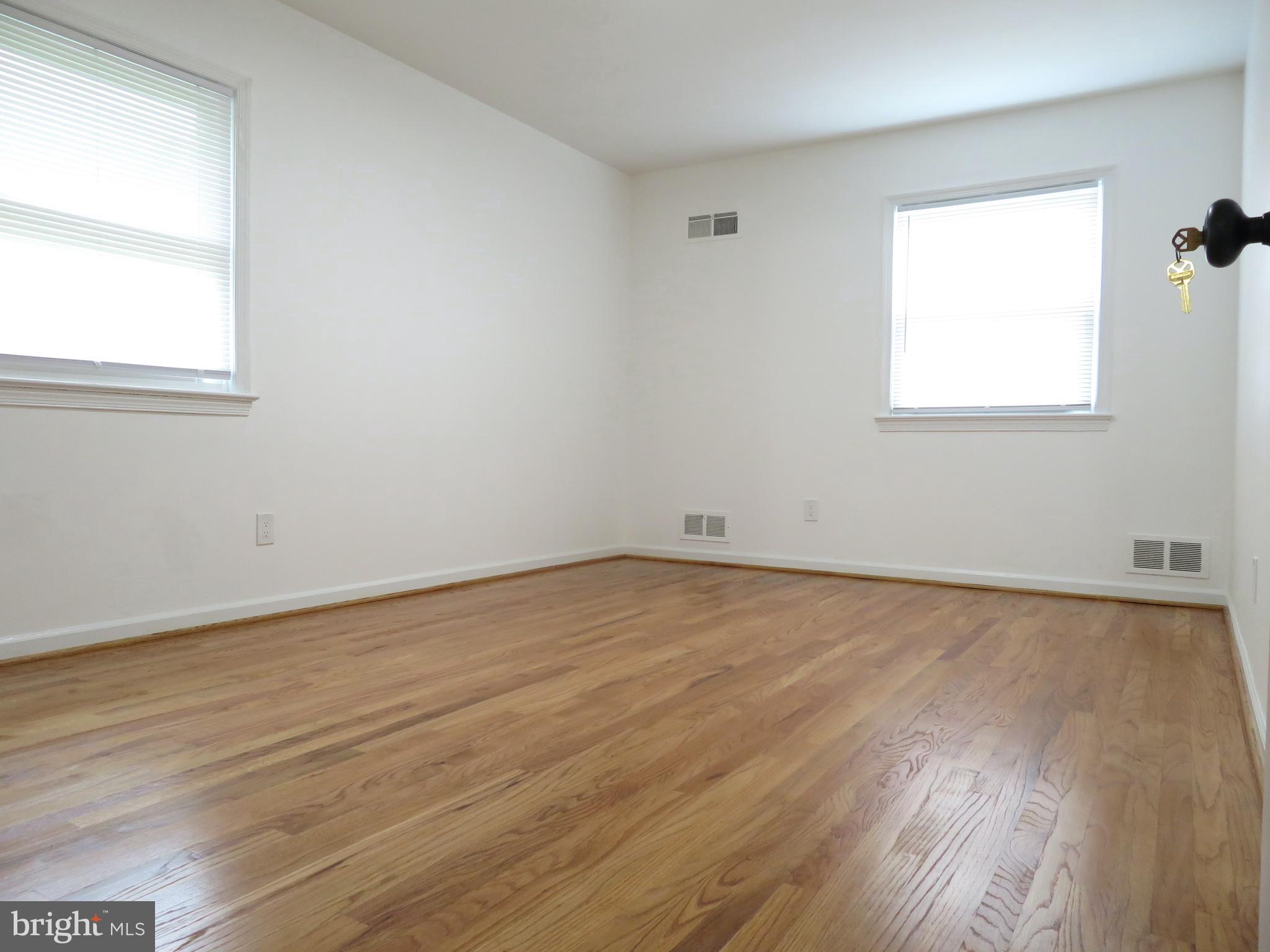 1220 Kathryn Road Silver Spring, MD 20904 - Photo 22 of 44 4-BED ROOM