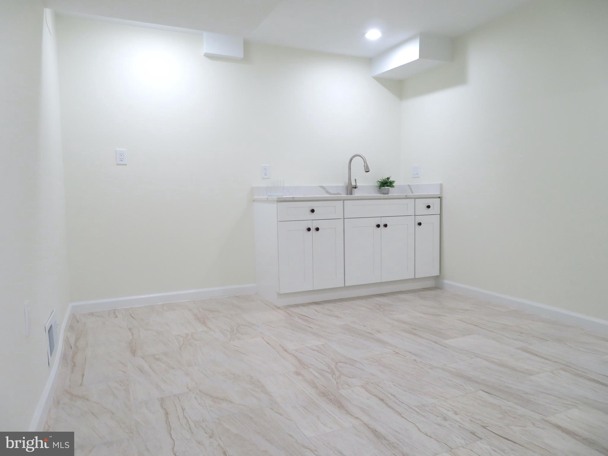 1220 Kathryn Road Silver Spring, MD 20904 - Photo 32 of 44 BAR AREA