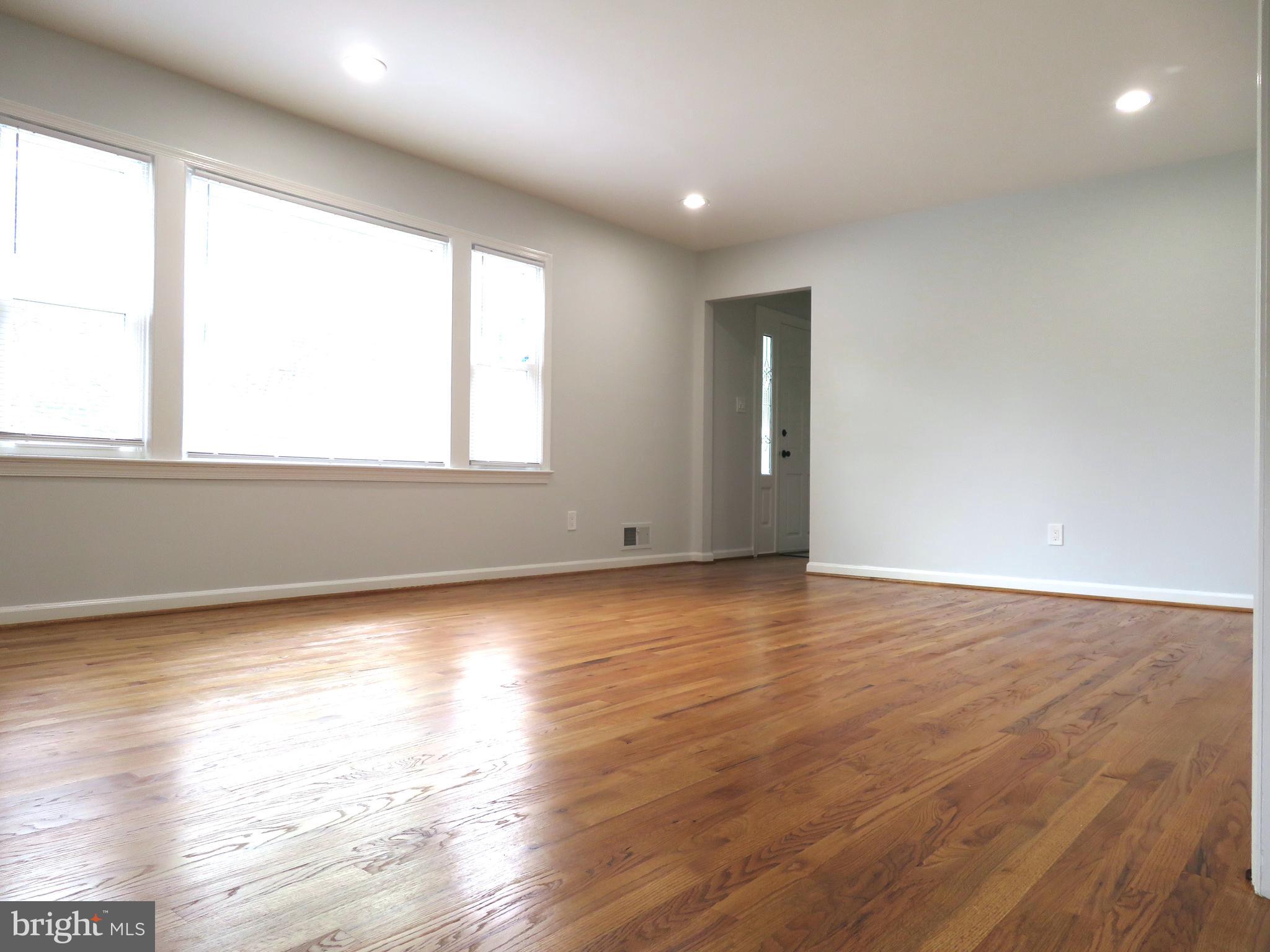 1220 Kathryn Road Silver Spring, MD 20904 - Photo 8 of 44 FORMAL LIVING ROOM