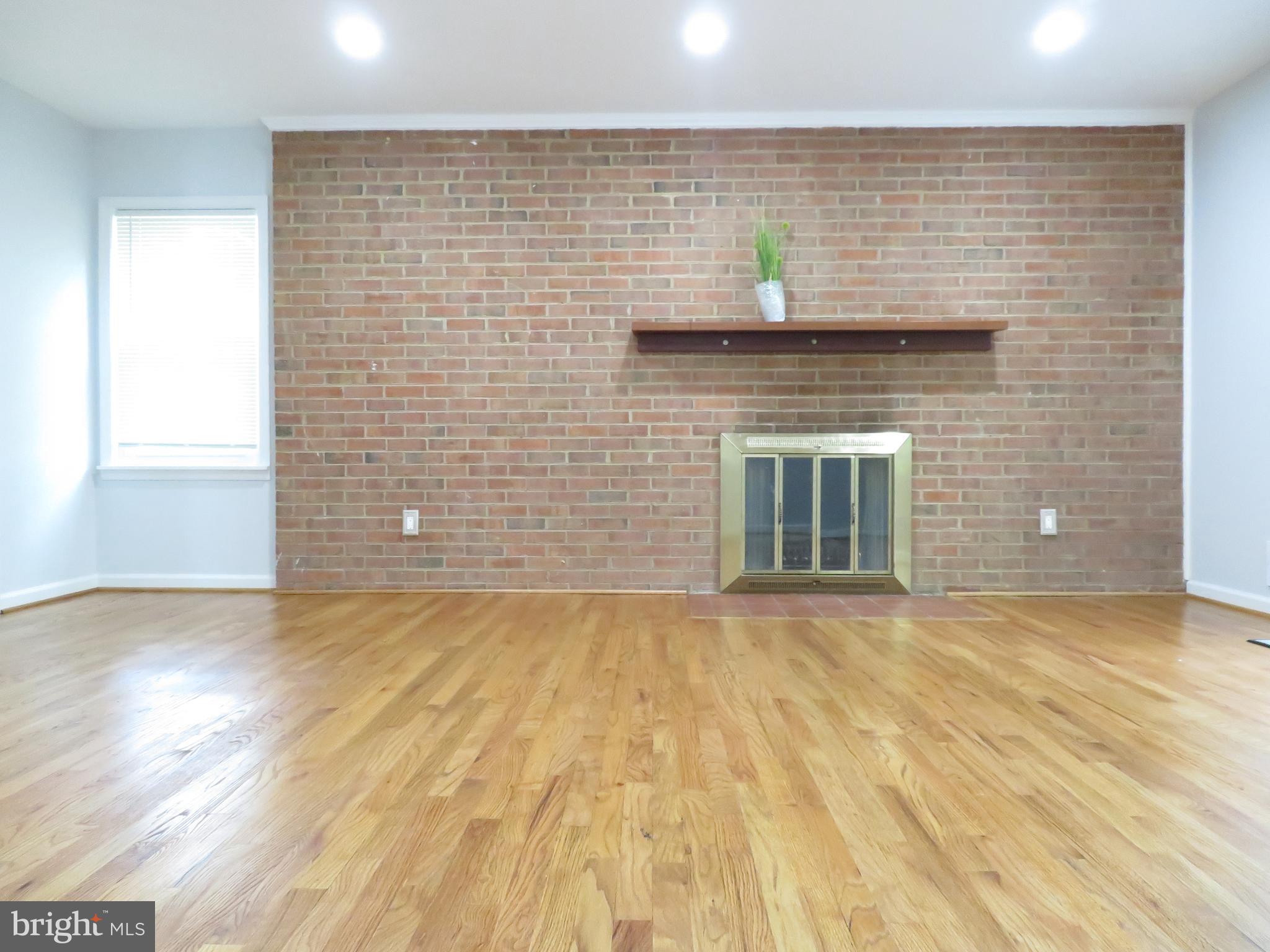 1220 Kathryn Road Silver Spring, MD 20904 - Photo 9 of 44 SITTING ROOM