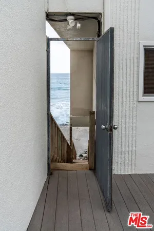 $5,750 | 20638 Pacific Coast Highway, Unit 10, Malibu, CA 90265