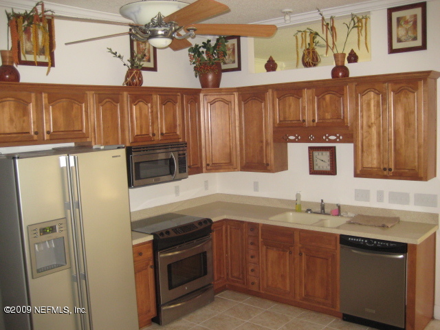 10940 Torrin Road Jacksonville, FL 32221 - Photo 8 of 19 Kitchen 1