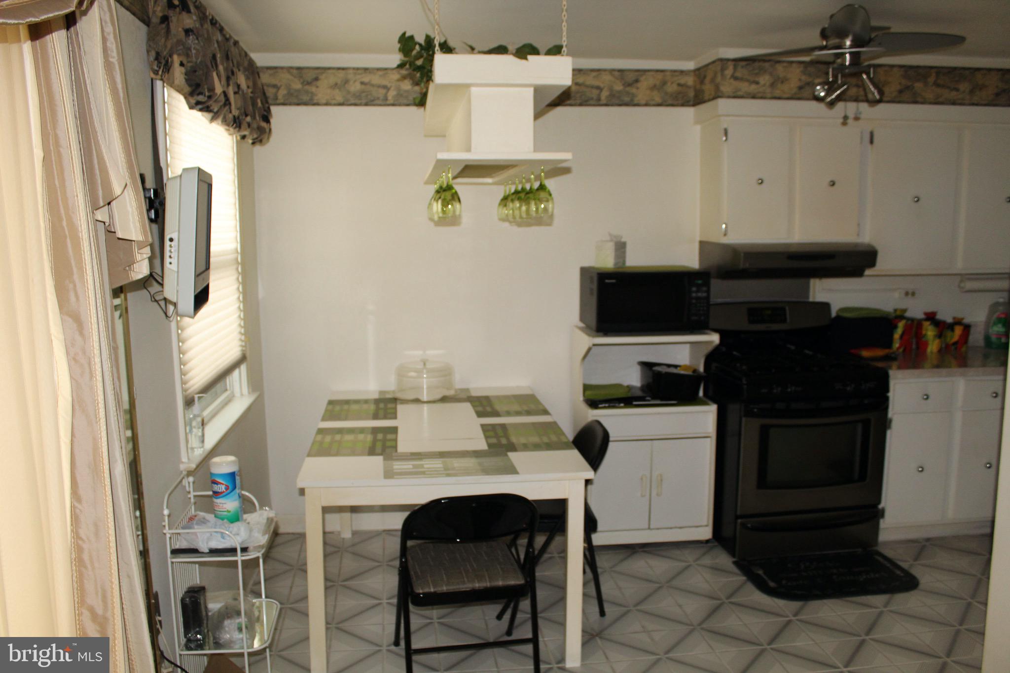 1634 Merribrook Road Philadelphia, PA 19151 - Photo 14 of 26 Gallery Image 14