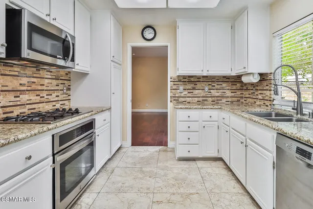 $4,400 | 1825 Golden Oak Street, Newbury Park, CA 91320