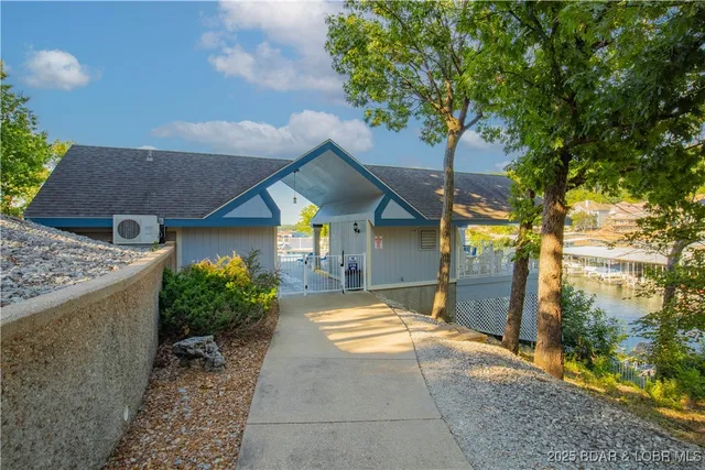 $280,000 | 488 Regatta Bay Circle, Unit 1A, Lake Ozark, MO 65049