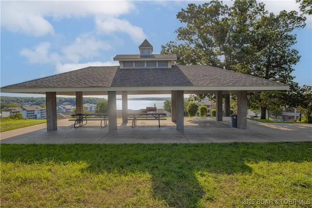$280,000 | 488 Regatta Bay Circle, Unit 1A, Lake Ozark, MO 65049