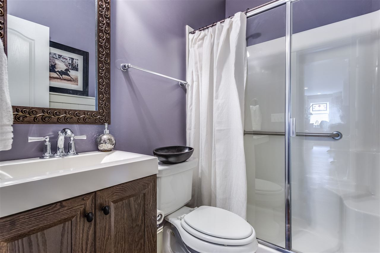 10209 Darling Street Raleigh, NC 27613 - Photo 17 of 23 1st Floor Guest Bath