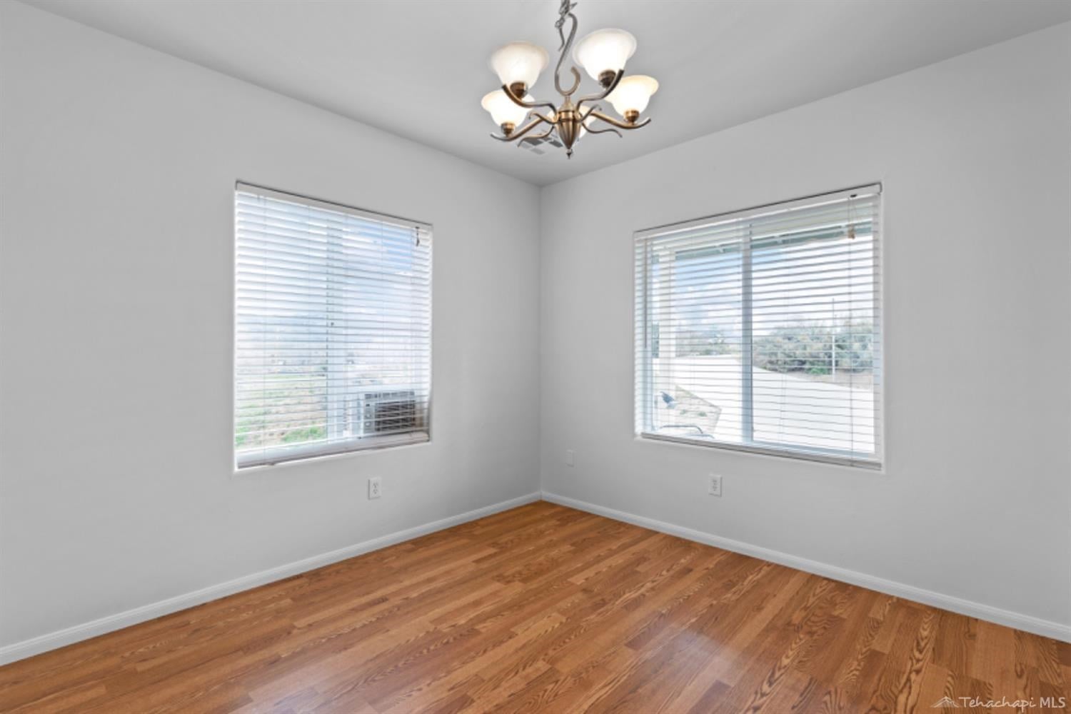 22333 Mariposa Road Tehachapi, CA 93561 - Photo 9 of 19 Gallery Image 9