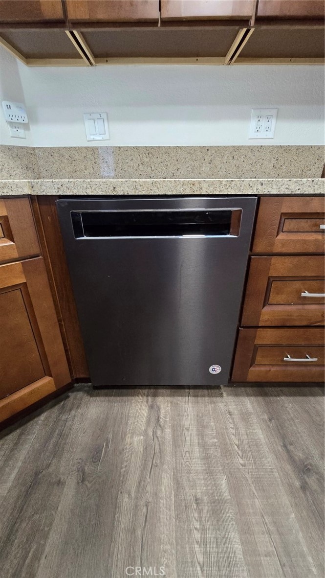 10301 Wagon Road West Corona, CA 92883 - Photo 10 of 33 Samsung Stainless Steel Dishwasher