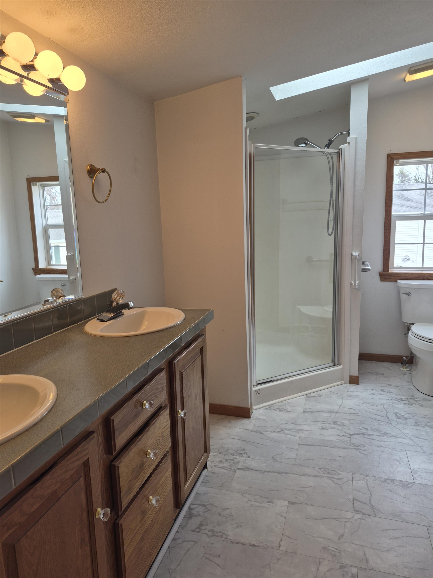 103 Heritage Way Manchester, NH 03104 - Photo 18 of 37
