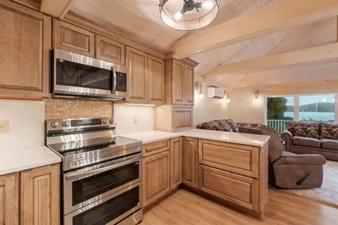 $1,095,000 | 38 Lake Shore Drive, Unit 12, Moultonborough, NH 03254