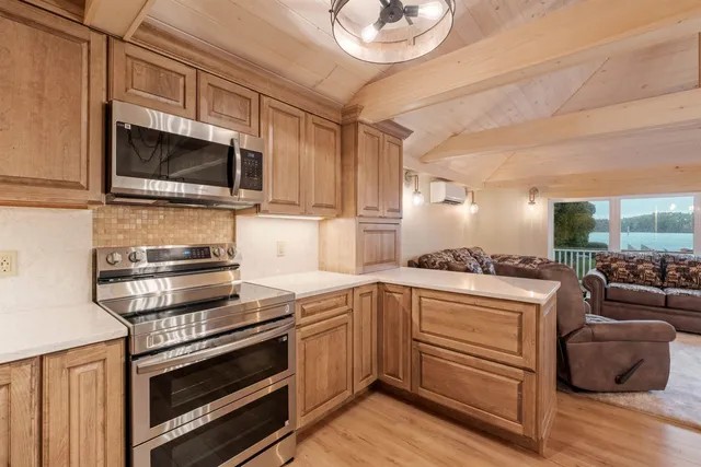 $1,095,000 | 38 Lake Shore Drive, Unit 12, Moultonborough, NH 03254