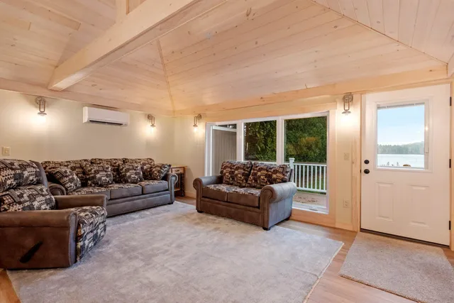 $1,095,000 | 38 Lake Shore Drive, Unit 12, Moultonborough, NH 03254