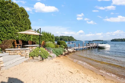 $1,095,000 | 38 Lake Shore Drive, Unit 12, Moultonborough, NH 03254