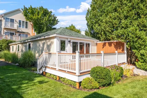 $1,095,000 | 38 Lake Shore Drive, Unit 12, Moultonborough, NH 03254