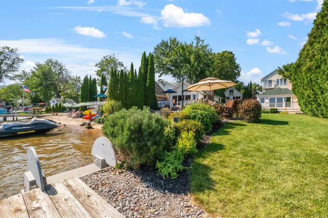 $1,095,000 | 38 Lake Shore Drive, Unit 12, Moultonborough, NH 03254