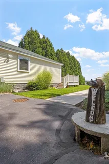 $1,095,000 | 38 Lake Shore Drive, Unit 12, Moultonborough, NH 03254